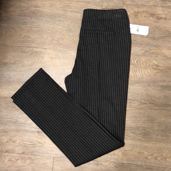 None Pants - Brand 🆕🔥👍 BLUE EARTH pull -on pants.